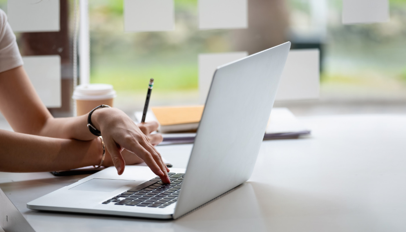Quelle est la meilleure formation en ligne pour devenir magnétiseur ?